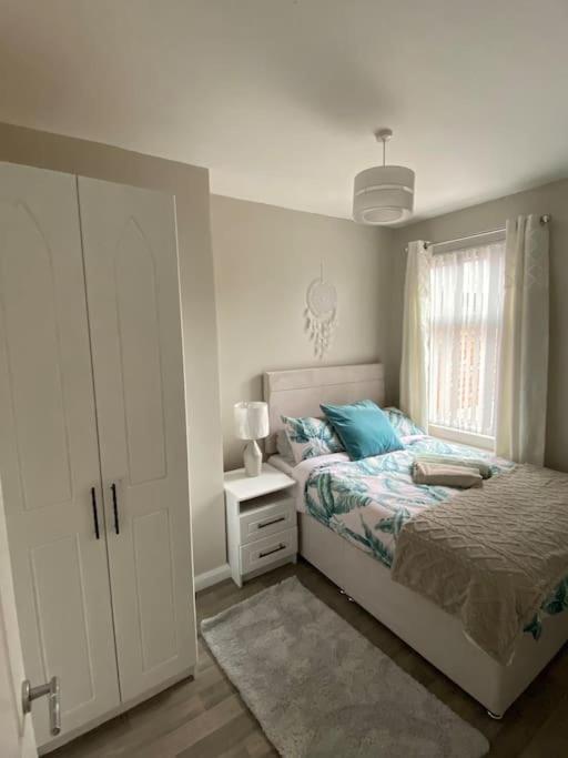 The Cozy Homestay เบลฟาสต์ ภายนอก รูปภาพ